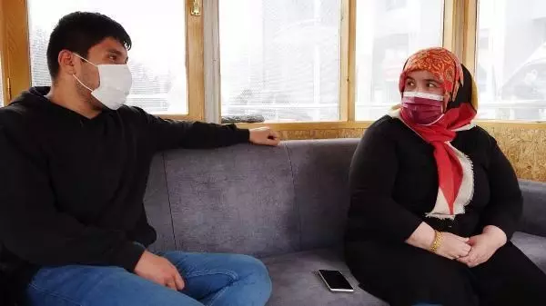 'ŞOFÖR SEBAHAT', 10 YILDIR DİREKSİYON BAŞINDA 'ŞOFÖR SEBAHAT', 10 YILDIR DİREKSİYON BAŞINDA