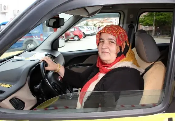 'ŞOFÖR SEBAHAT', 10 YILDIR DİREKSİYON BAŞINDA 'ŞOFÖR SEBAHAT', 10 YILDIR DİREKSİYON BAŞINDA