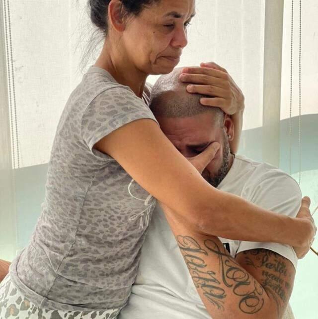 Şöhretler Müzesi'nde yer alacağını öğrenen Adriano, hüngür hüngür ağladı Şöhretler Müzesi'nde yer alacağını öğrenen Adriano, hüngür hüngür ağladı