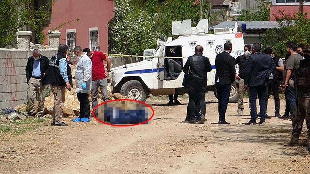 Sokakta yakılmış ceset bulundu! Duvardaki PKK yazısı tüm gözleri terör örgütüne çevirdi