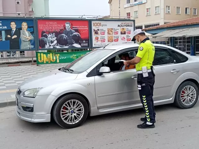 Sungurlu'da polis ekipleri denetimlerini sıklaştırdı Sungurlu'da polis ekipleri denetimlerini sıklaştırdı