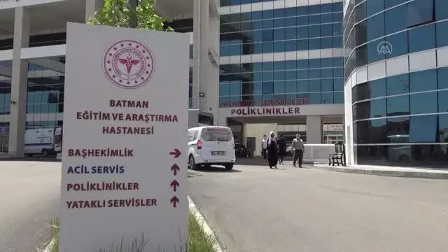 Tam kapanma sürecinde Kovid-19'a karşı aşılama çalışmaları aralıksız sürüyor Tam kapanma sürecinde Kovid-19'a karşı aşılama çalışmaları aralıksız sürüyor