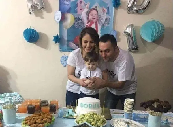 Tokkal ailesinin cinayet zanlısı: Ben burada olmaya razıyım, yeter ki katili bulun Tokkal ailesinin cinayet zanlısı: Ben burada olmaya razıyım, yeter ki katili bulun
