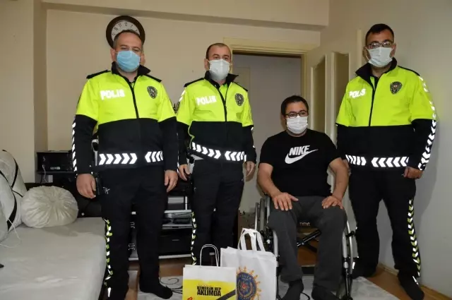 Trafik kazası sonucu felç kalan Ayva'dan 'emniyet kemeri' için ders gibi sözler Trafik kazası sonucu felç kalan Ayva'dan 'emniyet kemeri' için ders gibi sözler