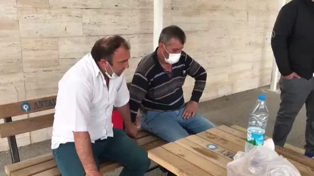 Trafik kazasında hayatını kaybeden 2 kişinin kimliği DNA testiyle belirlenecek Trafik kazasında hayatını kaybeden 2 kişinin kimliği DNA testiyle belirlenecek
