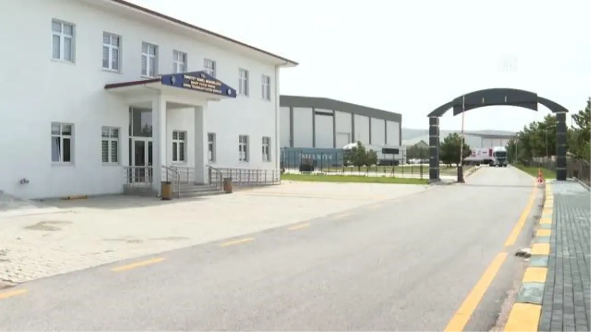 TRAFİKTE DEĞİŞEN HAYATLAR - Son 10 yılda polis bölgesinde 22 bin 145 kişi trafik kazası kurbanı oldu
