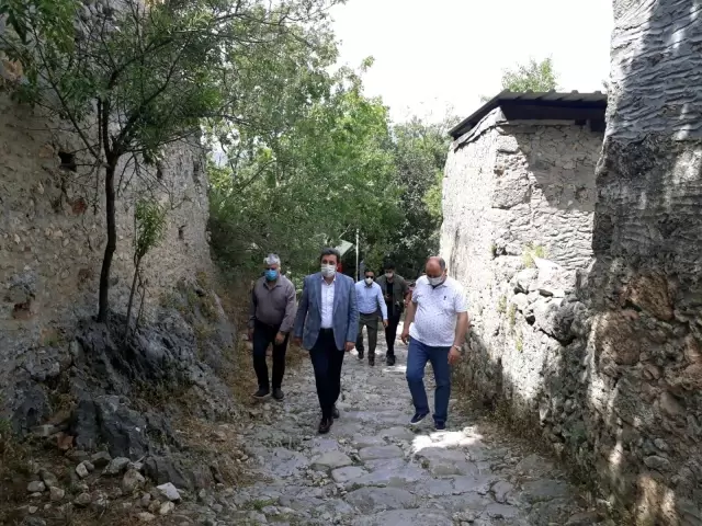 Vali Tavlı, turizm sezonu öncesi Fethiye'de incelemelerde bulundu Vali Tavlı, turizm sezonu öncesi Fethiye'de incelemelerde bulundu