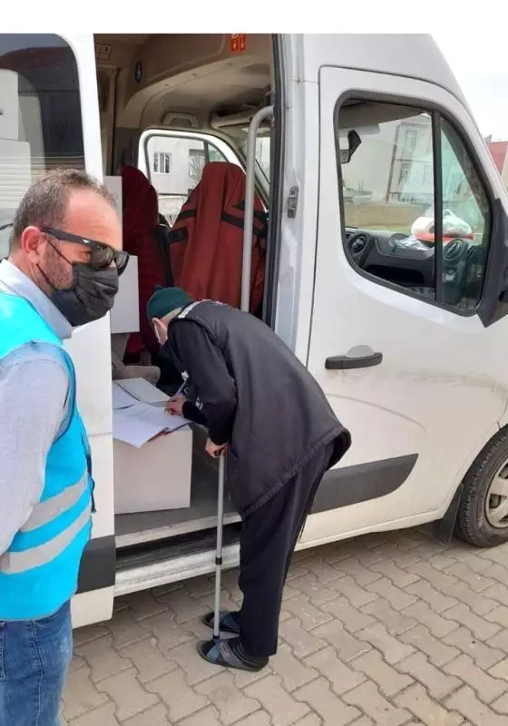 Vefa Sosyal Destek Grupları vatandaşların yanında Vefa Sosyal Destek Grupları vatandaşların yanında
