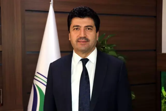 Yabancı öğrenciler Türkçeyi sanal gerçeklikle öğreniyor Yabancı öğrenciler Türkçeyi sanal gerçeklikle öğreniyor