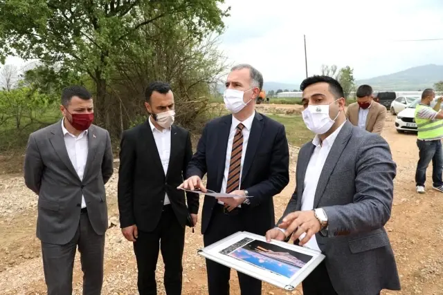 Yeni hayvan pazarına ulaşım için yollar açılıyor Yeni hayvan pazarına ulaşım için yollar açılıyor