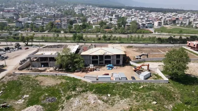 Yıldırımlı gençlere modern merkez Yıldırımlı gençlere modern merkez