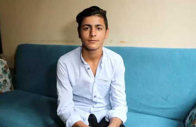 14 yaşındaki Yusuf'un işitme cihazını çaldılar 14 yaşındaki Yusuf'un işitme cihazını çaldılar
