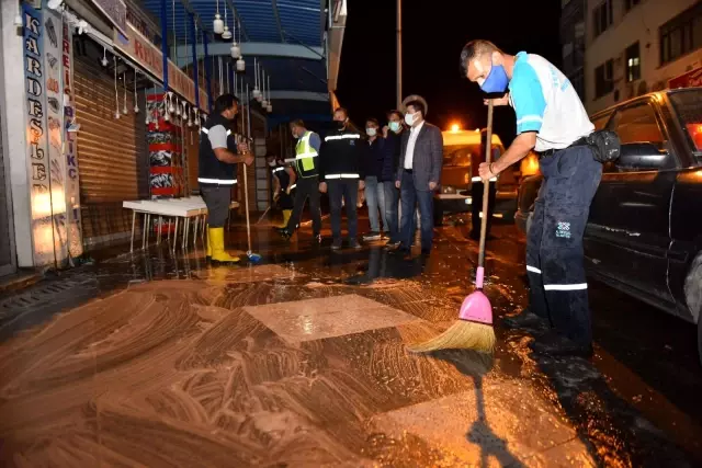 Altıeylül Belediyesi tam kapanmada 7/24 görevde Altıeylül Belediyesi tam kapanmada 7/24 görevde