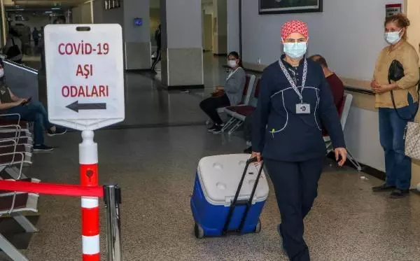 'AŞILANMA SÜRECİNDE İNSANİ HATA PAYI YOK' 'AŞILANMA SÜRECİNDE İNSANİ HATA PAYI YOK'