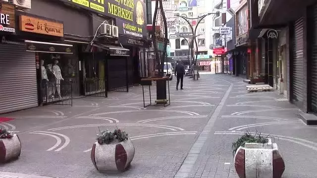 Yalova 'tam kapanma'nın altıncı gününü sakin geçiriyor Yalova 'tam kapanma'nın altıncı gününü sakin geçiriyor