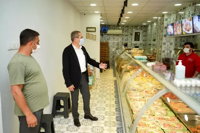 Başkan Mesut Ergin, tam kapanmadan muaf esnafları ziyaret etti Başkan Mesut Ergin, tam kapanmadan muaf esnafları ziyaret etti