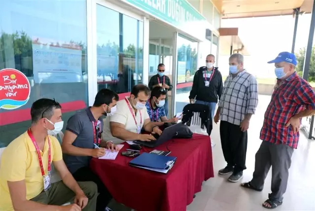 Başkan Yücel'den hem üreticiye hem vatandaşa destek Başkan Yücel'den hem üreticiye hem vatandaşa destek