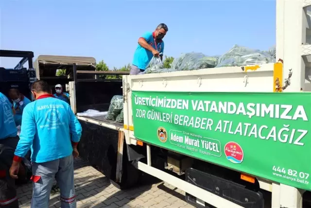 Başkan Yücel'den hem üreticiye hem vatandaşa destek Başkan Yücel'den hem üreticiye hem vatandaşa destek
