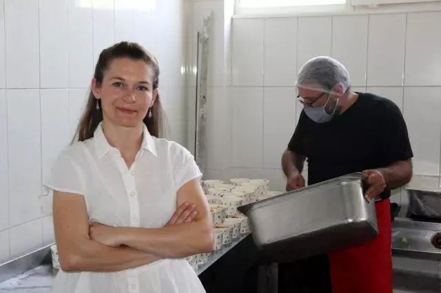 Bodrum'da başlatılan yemek yardımı kampanyası çığ gibi büyüdü Bodrum'da başlatılan yemek yardımı kampanyası çığ gibi büyüdü