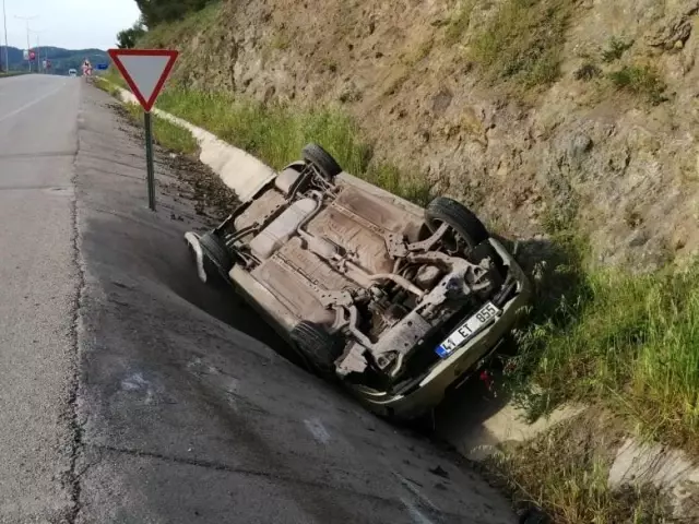 Son dakika haberleri! Çan'da trafik kazası : 3 yaralı Son dakika haberleri! Çan'da trafik kazası : 3 yaralı