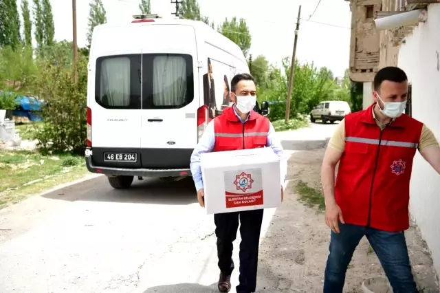Can Kulağı Platformu, ihtiyaç sahibi ailelerin gönlüne dokundu Can Kulağı Platformu, ihtiyaç sahibi ailelerin gönlüne dokundu
