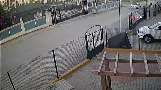 Çantasını gasp eden kapkaççıyı dakikalarda böyle kovaladı Çantasını gasp eden kapkaççıyı dakikalarda böyle kovaladı