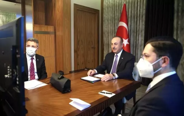 Dışişleri Bakanı Çavuşoğlu, Almanya İçişleri Bakanı Seehofer ile görüştü Dışişleri Bakanı Çavuşoğlu, Almanya İçişleri Bakanı Seehofer ile görüştü