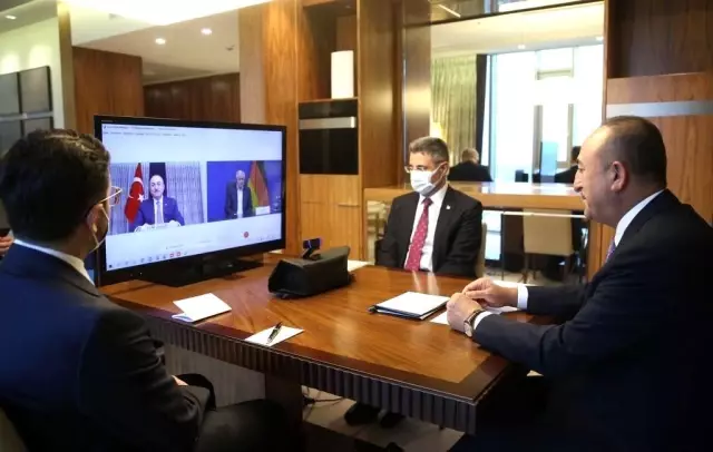 Dışişleri Bakanı Çavuşoğlu, Almanya İçişleri Bakanı Seehofer ile görüştü Dışişleri Bakanı Çavuşoğlu, Almanya İçişleri Bakanı Seehofer ile görüştü