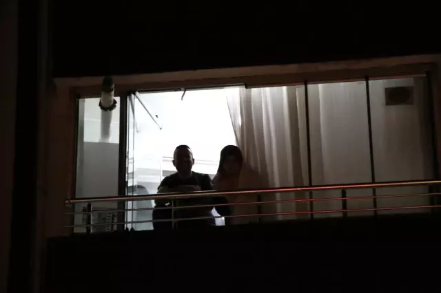 Elazığ'da geleneksel '23. sahur halayı'nın tadını temizlik görevlileri çıkardı Elazığ'da geleneksel '23. sahur halayı'nın tadını temizlik görevlileri çıkardı