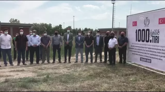İHH Bursa Şubesi Suriye'deki kamplara 14 tır yardım gönderdi