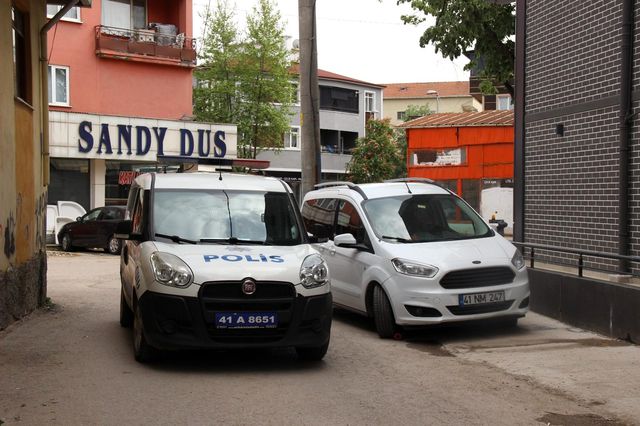 is merkezindeki tartisma kanli bitti 1 yarali 5 14112555 o