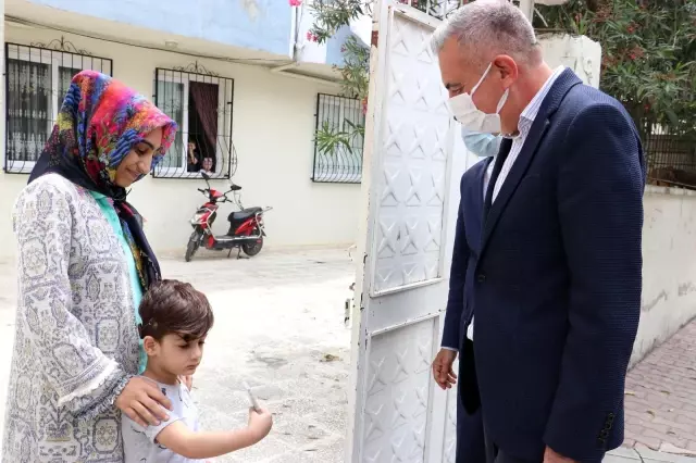 İşitme cihazının pili biten minik Aras'a Gönül Bağı ekibi yetişti İşitme cihazının pili biten minik Aras'a Gönül Bağı ekibi yetişti
