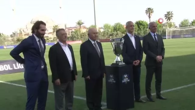 Kadınlar Ligi şampiyonu Beşiktaş Vodafone oldu Kadınlar Ligi şampiyonu Beşiktaş Vodafone oldu