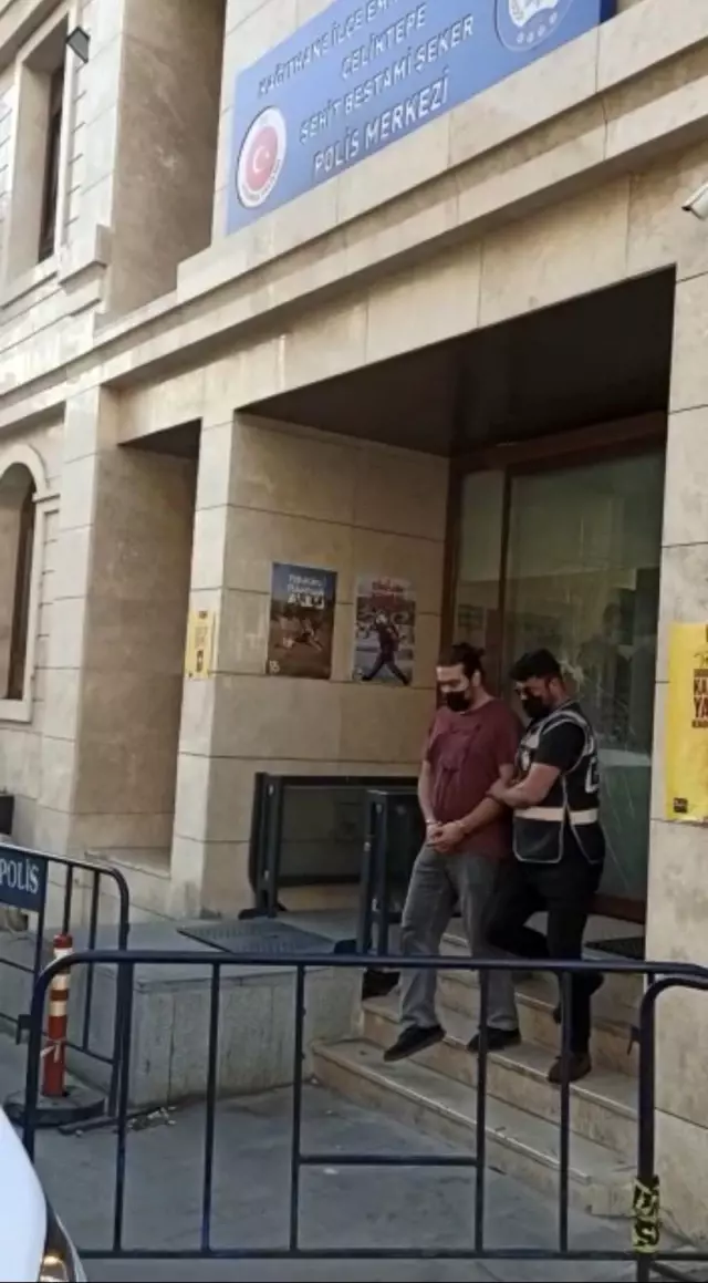 Kağıthane'de pompalıyla başından vurulan genç hayatını kaybetti Kağıthane'de pompalıyla başından vurulan genç hayatını kaybetti