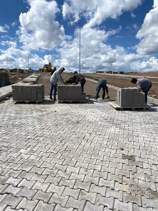 Kars'ta, TDİ Besi Organize Sanayi Bölgesi'nde çalışmalar sürüyor Kars'ta, TDİ Besi Organize Sanayi Bölgesi'nde çalışmalar sürüyor