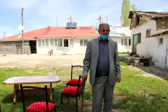 Kaymakam Avcı'dan Kıbrıs gazisine madalya Kaymakam Avcı'dan Kıbrıs gazisine madalya