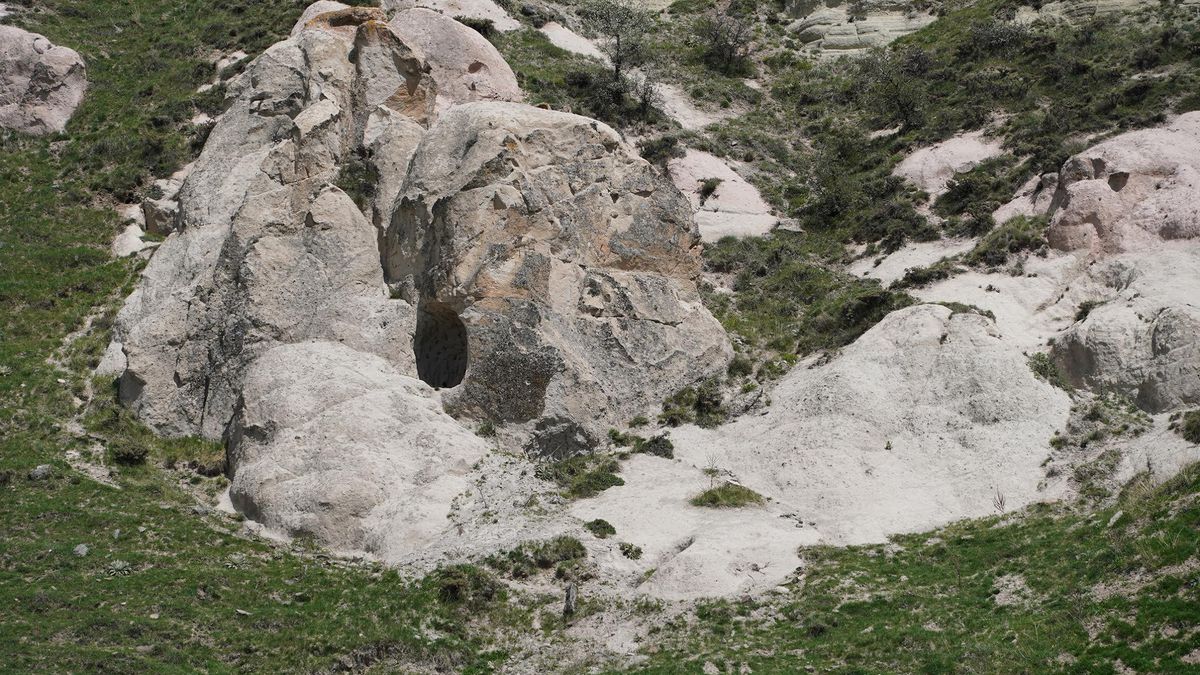 Keçiören Bağlum'daki Hisartepe mağaraları doğaseverleri bekliyor