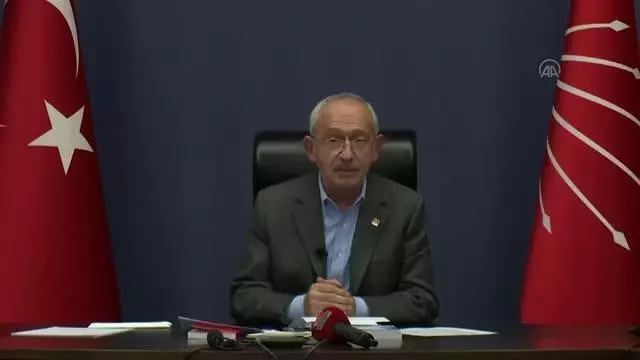 Kılıçdaroğlu, Marmara Bölgesi'ndeki CHP'li ilçe belediye başkanları ile bir araya geldi Kılıçdaroğlu, Marmara Bölgesi'ndeki CHP'li ilçe belediye başkanları ile bir araya geldi