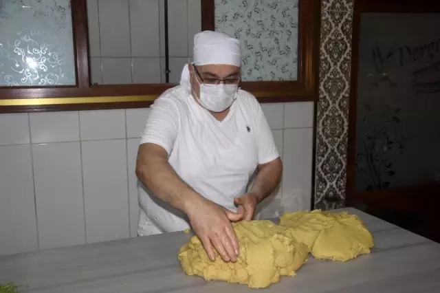 Kilis'te gerebiç tatlısı mesaisi Kilis'te gerebiç tatlısı mesaisi