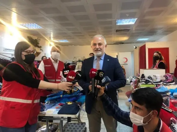 KIZILAY, BAYRAMDA 410 BİN ÇOCUĞA DAĞITILMAK ÜZERE YARDIM KOLİSİ HAZIRLADI KIZILAY, BAYRAMDA 410 BİN ÇOCUĞA DAĞITILMAK ÜZERE YARDIM KOLİSİ HAZIRLADI