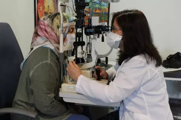 KORTİZONLU İLAÇLAR KATARAKT NEDENİ KORTİZONLU İLAÇLAR KATARAKT NEDENİ