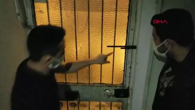 'Paralı oyun oynamak yasaktır' yazılı dairede kumar oynayan 19 kişiye para cezası 'Paralı oyun oynamak yasaktır' yazılı dairede kumar oynayan 19 kişiye para cezası