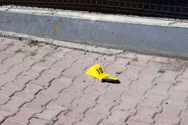 Malatya'da sitede çıkan tartışma kavgaya dönüştü: 2 yaralı Malatya'da sitede çıkan tartışma kavgaya dönüştü: 2 yaralı