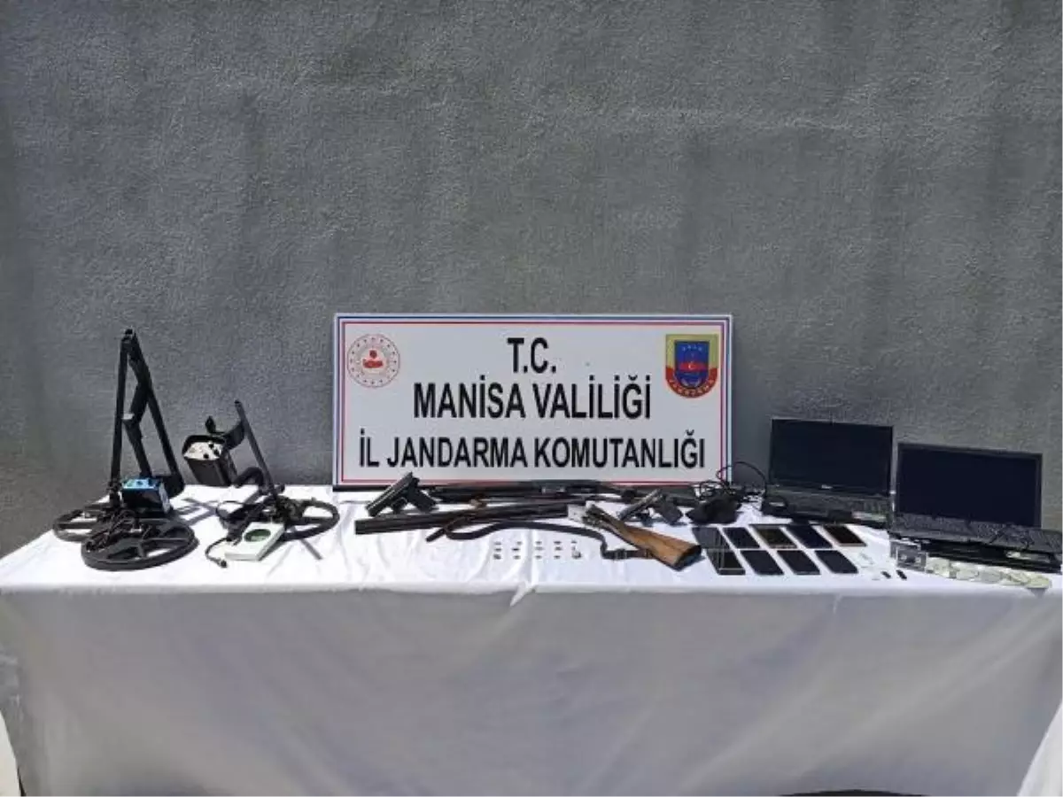 Son Dakika | Manisa'da 'tarihi eser' operasyonu: 8 gözaltı