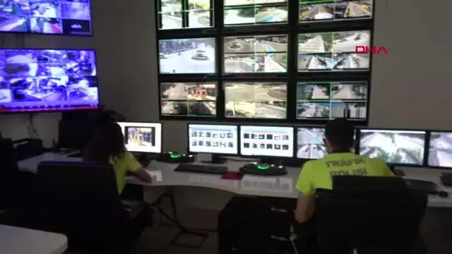 Son dakika haber | Marmaris polisi, tam kapanma denetimlerinde MOBESE ve dronelerden yararlanıyor Son dakika haber | Marmaris polisi, tam kapanma denetimlerinde MOBESE ve dronelerden yararlanıyor