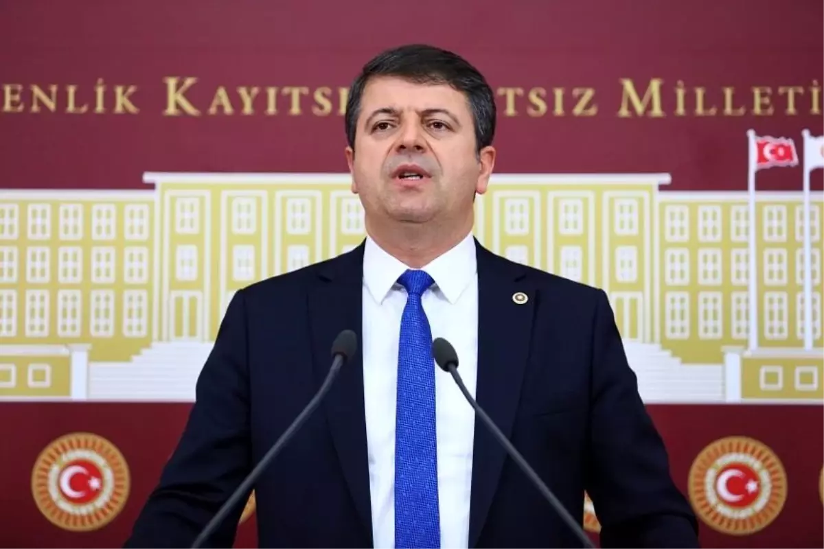Milletvekili Tutdere, esnaflar için destek istedi 1 milletvekili tutdere esnaflar icin destek ist 14111702 amp