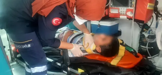 Adıyaman'da motosiklet ile bisiklet çarpıştı: 2 yaralı Adıyaman'da motosiklet ile bisiklet çarpıştı: 2 yaralı