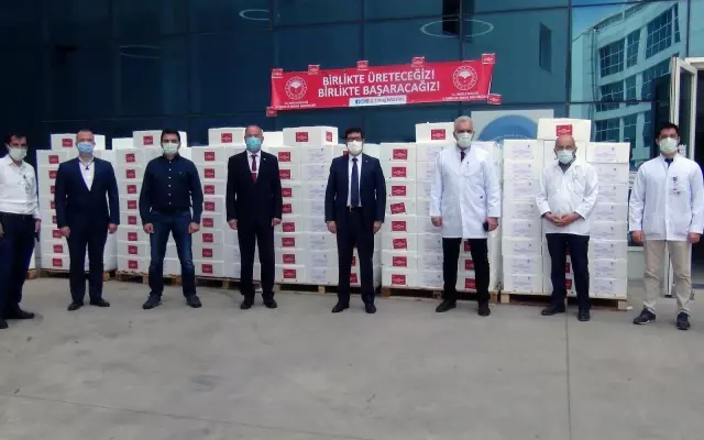 Pandemi savaşçılarına 20 ton balık Pandemi savaşçılarına 20 ton balık
