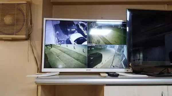 'Paralı oyun oynamak yasaktır' yazılı dairede kumar oynayan 19 kişiye para cezası 'Paralı oyun oynamak yasaktır' yazılı dairede kumar oynayan 19 kişiye para cezası