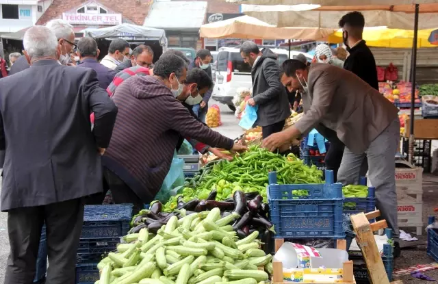 Tam kapanmada Cumartesi günleri pazarlar açık olacak Tam kapanmada Cumartesi günleri pazarlar açık olacak